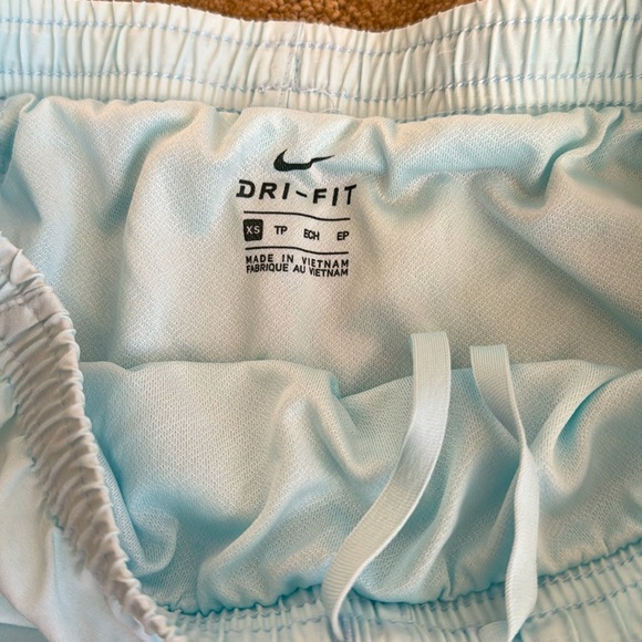Nike Dri-Fit ice blue XS running shorts - Picture 4 of 4